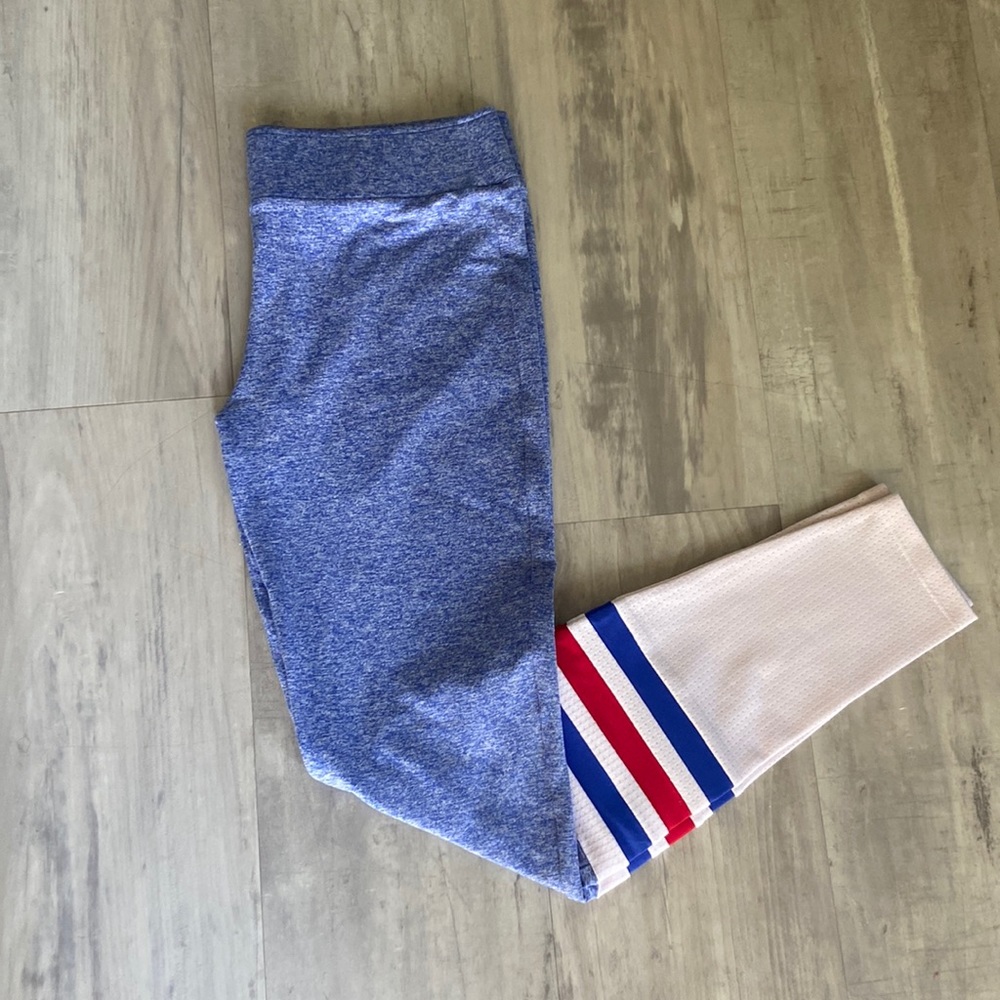Bombshell Leggings